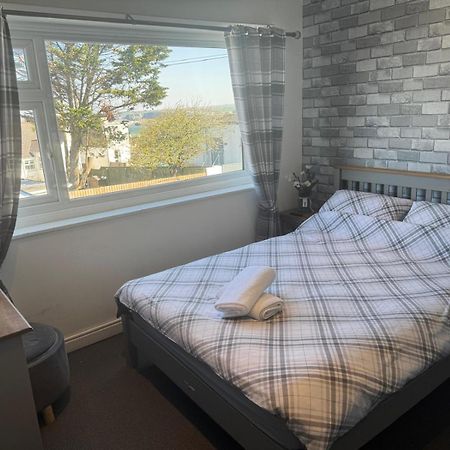Shore Lodge New Quay Exteriör bild