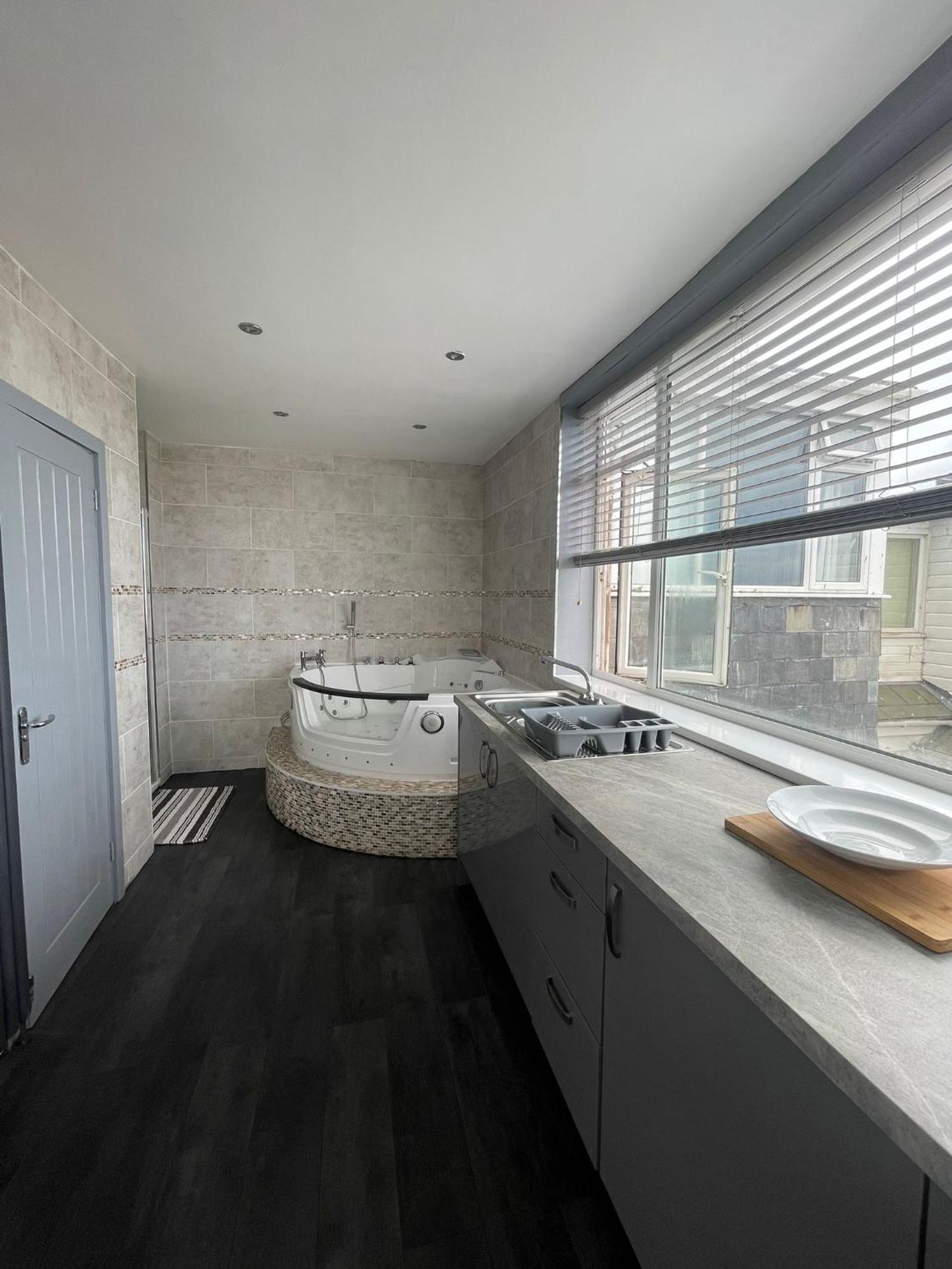 Shore Lodge New Quay Exteriör bild